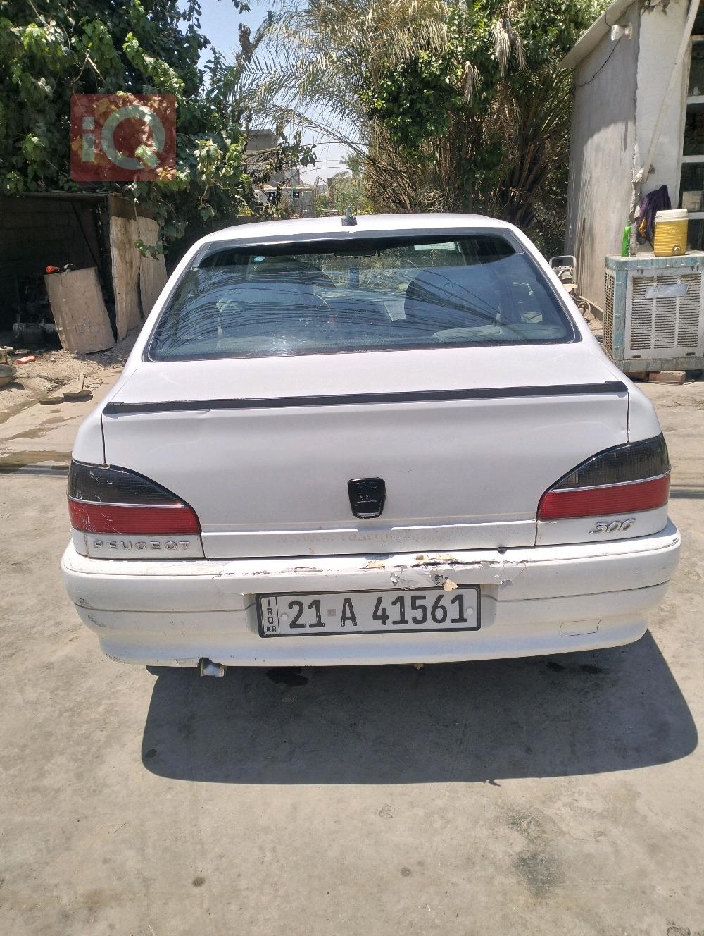بیجۆ 306